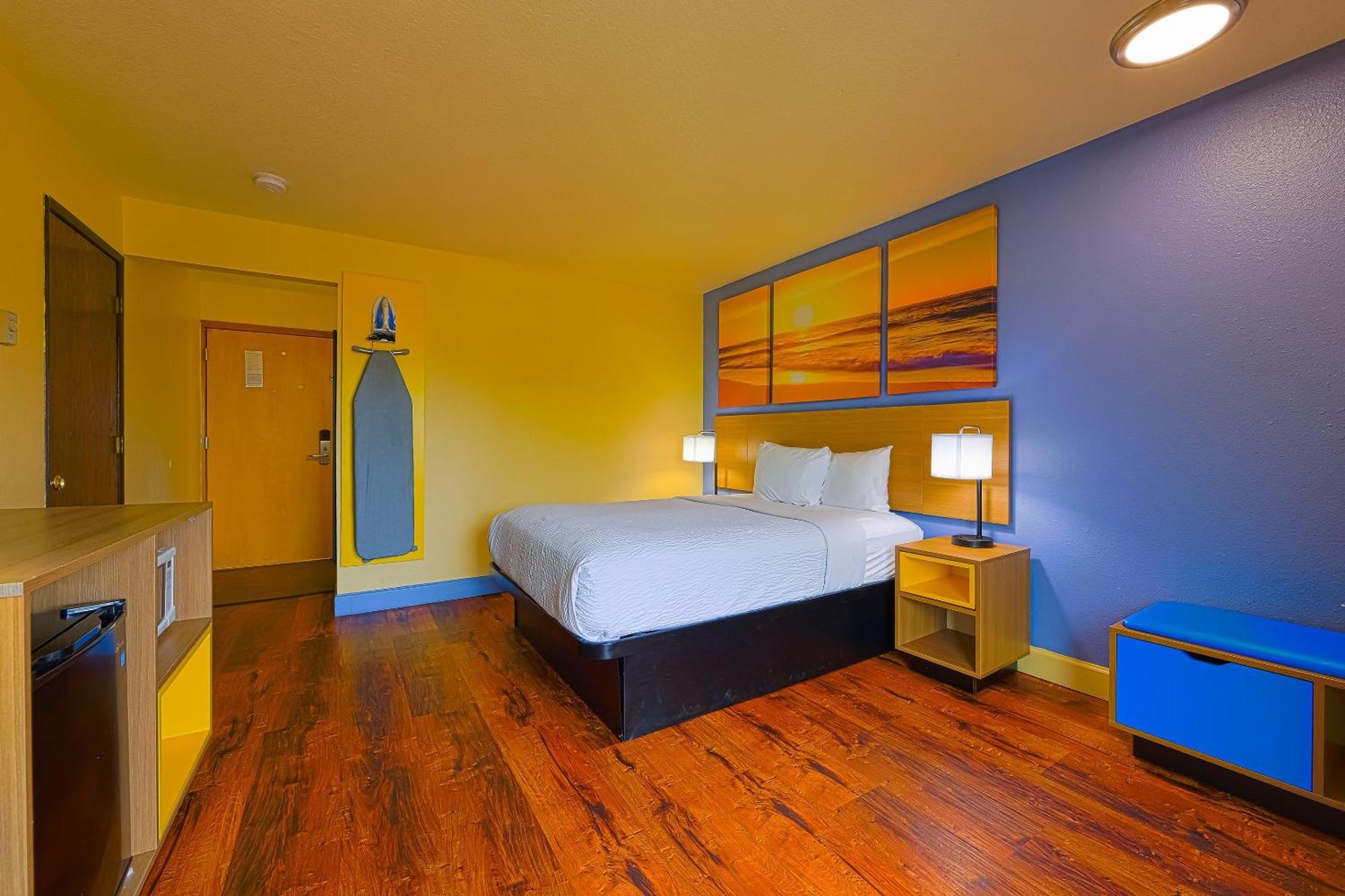 แทรเวลลอดจ์ บาย วินด์แฮม ลินคอล์นซิตี้ Hotel ลินคอล์น ซิตี้ ภายนอก รูปภาพ